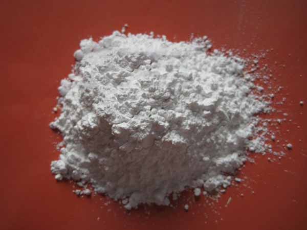 板状刚玉细粉