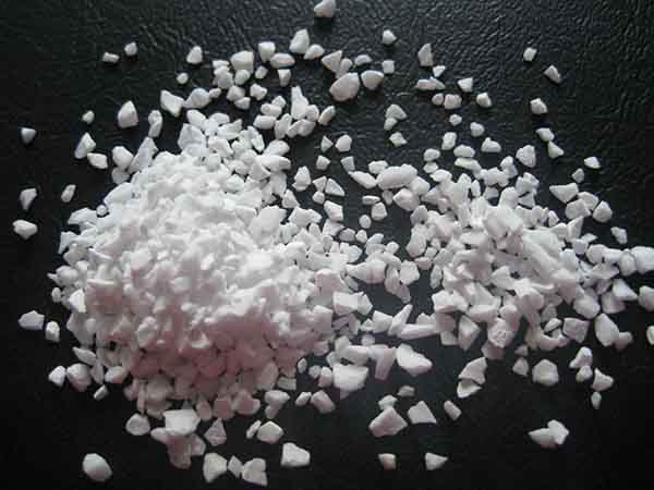 板状刚玉的性能特征有哪些